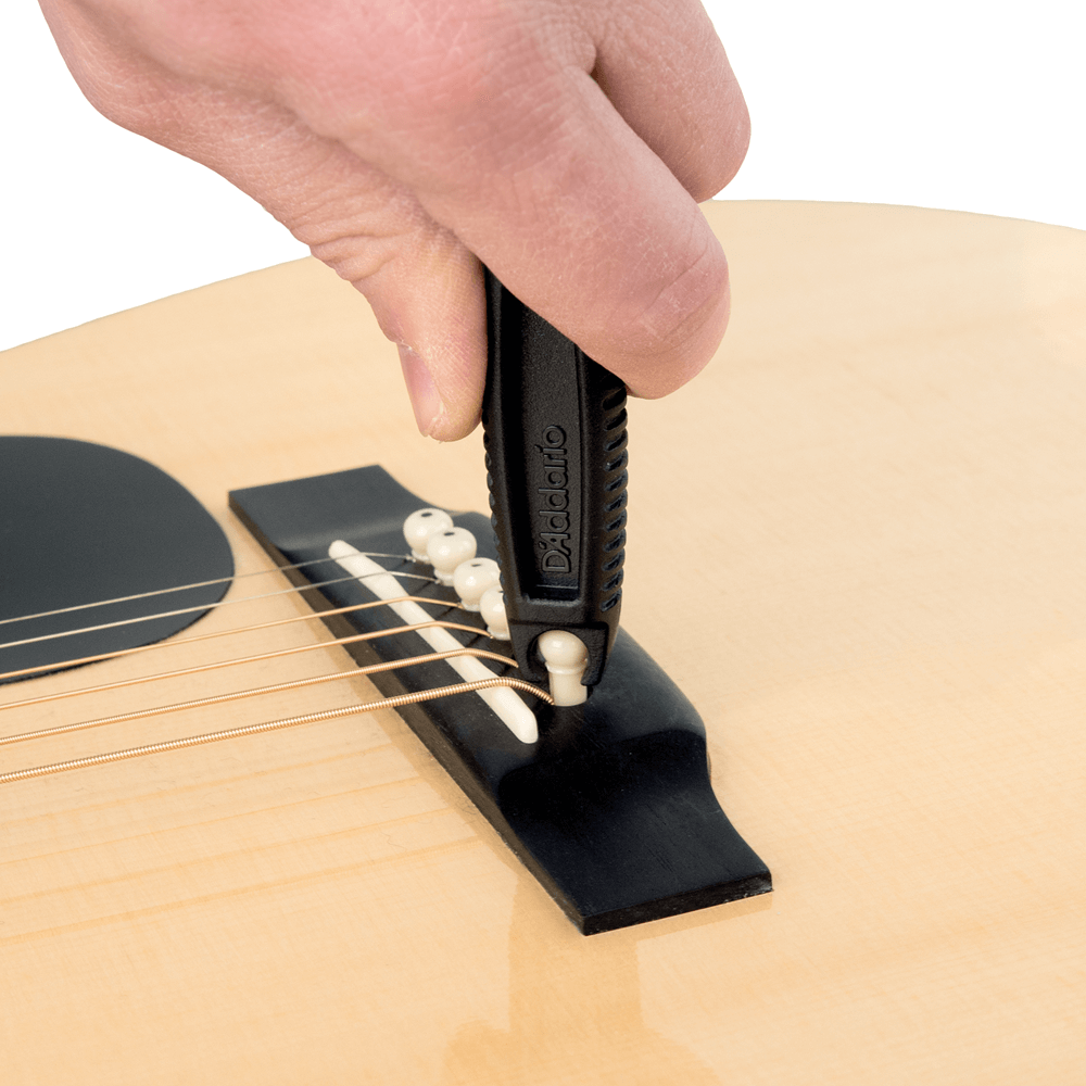 d-addario-ergonomischer-saitenkurbler-peg-winder-mit-bridge-pin-zieher image 6