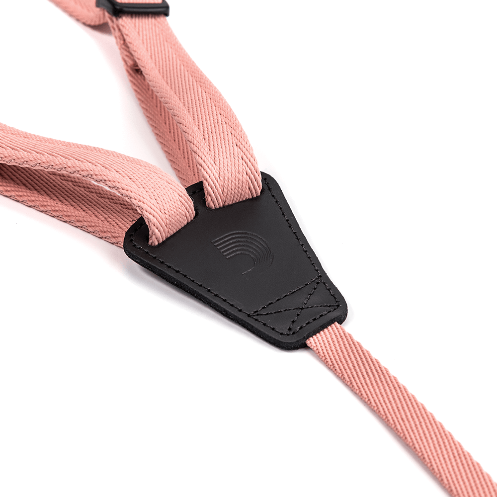 d-addario-eco-comfort-ukulele-gurt-soundhole-hook image 8