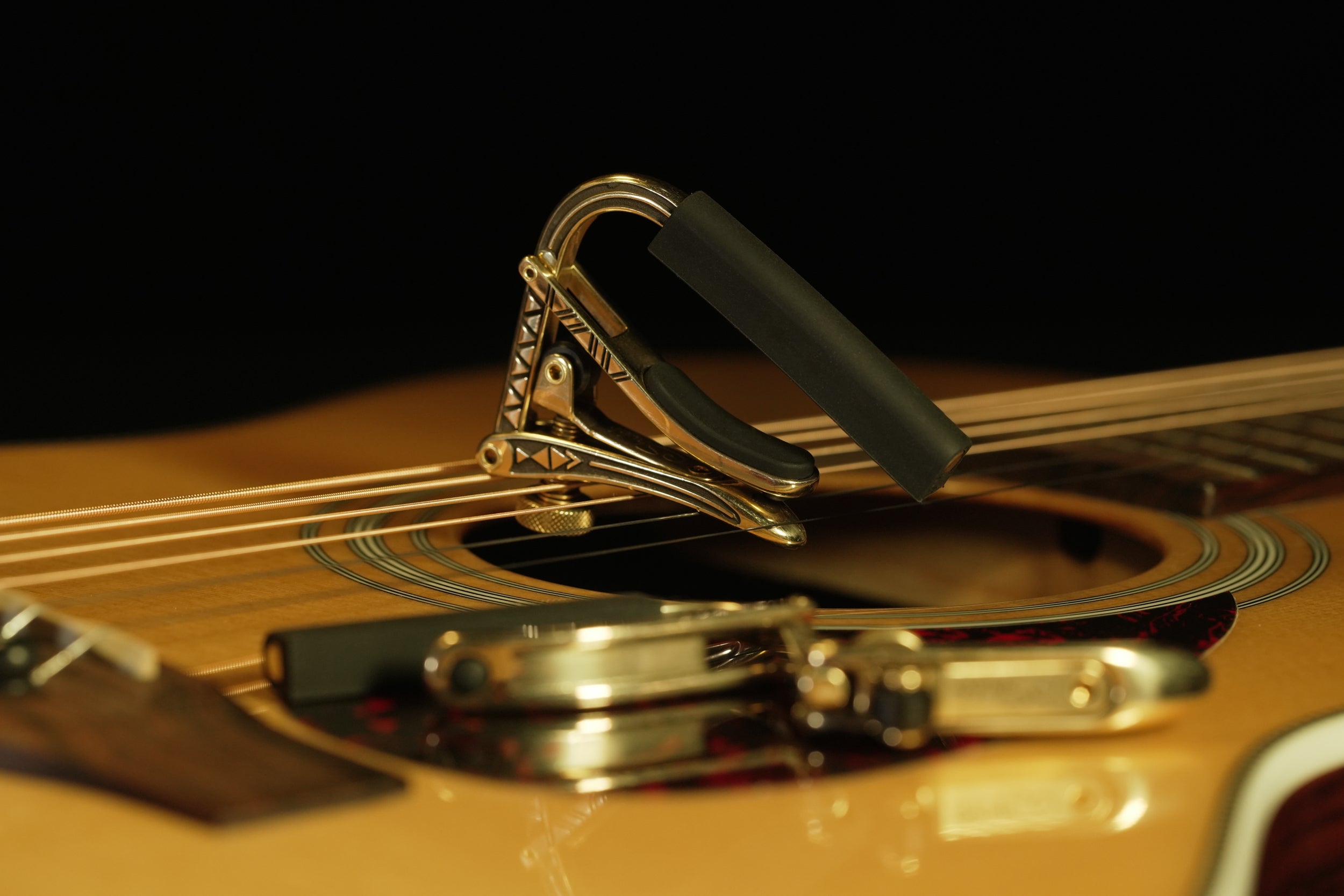 shubb-pierre-bensusan-signature-kapo-steel-string-gravur-edition image 5