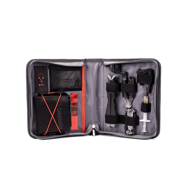 d-addario-guitar-bass-maintenance-kit-pflege-und-werkzeugset-im-koffer image 1